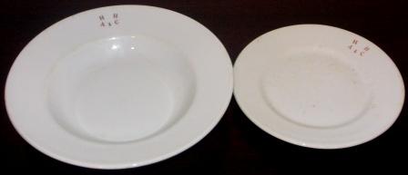 Early 20th century German shipping company porcelain with initials HH A&C. Made by Felda Rhön/Fabrikdekor Weitz. Soup-plate and dessert plate. 