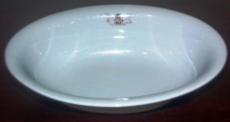 1920's/1930's salvaged china/stoneware plate from Hamburg America Line (HAPAG). Made by Hutschenreuther Bavaria. 