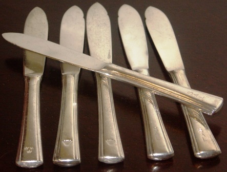 Silver-plated fish-knifes used onboard the SAL, SWEDISH AMERICAN LINE