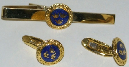 Mid 20th century cuff-links and tie holder from SAL (Swedish American Line). Made by Sporrong Sweden.
