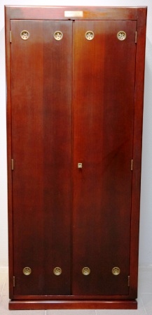 Cabinet in mahogany from the Italian vessel M/C Egnazia. Four adjustable shelves