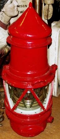 20th century beacon made by Gas-accumulator Stockholm, System AGA Dalén. No 263. Owned and used by Kongelig Dansk Fyr- & Vagervæsen/The Royal Danish Lighthouse and Road Authority (K.D.F. & V.). Complete with burner. Red painted copper and brass.