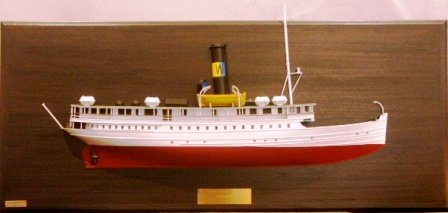 20th century half-block model depicting the archipelago steamer "Storskär".