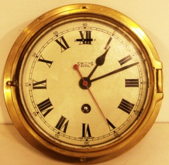 Early 20th century Smiths Astral, ships clock made of brass. Incl original key.