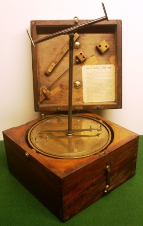 Late 19th century Bain & Ainsley's ship's course corrector made in brass. No 791. Patent No 329. In original mahogany case, mounted in gimbals. 