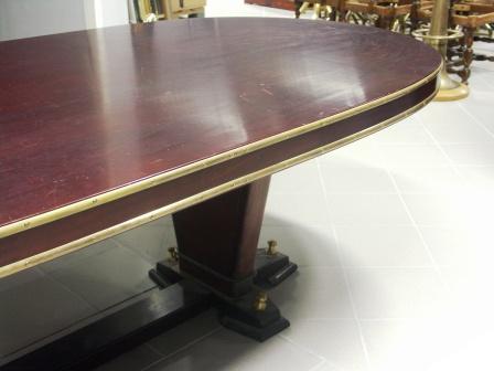 Oval table in mahogany and brass from the Italian liner M/N G. Verdi.