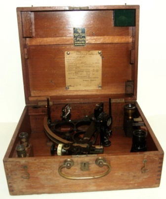 Early 20th century sextant in original wooden case. Made by C. Plath, Hamburg. No 8830. Circle frame, five telescopes and sun-filter. Last examined and corrected December 1921.