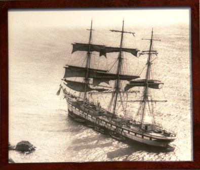 The full-rigged ship (SOCOA?) stranded at Lizard 1906